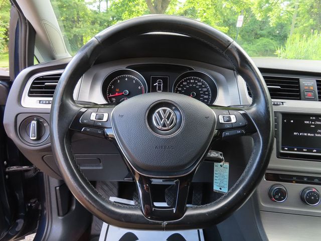 2017 Volkswagen Golf 1.8T 4-Door S Manual - 23041590 - 36