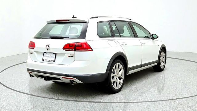 2017 Volkswagen Golf Alltrack 1.8T SEL DSG - 23100027 - 4