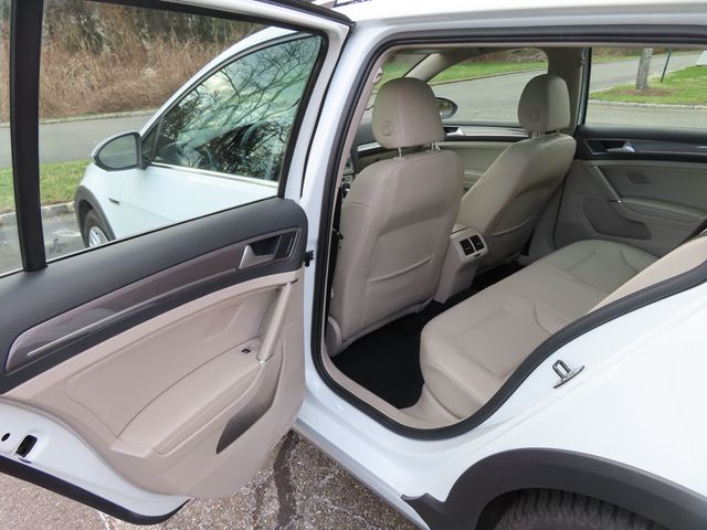 2017 Volkswagen Golf Alltrack 2017 Volkswagen Golf Alltrack TSI SE 4Motion - 23004004 - 28