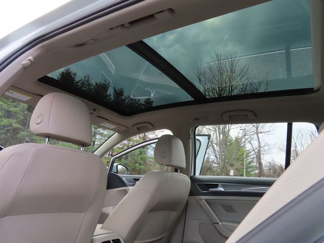 2017 Volkswagen Golf Alltrack 2017 Volkswagen Golf Alltrack TSI SE 4Motion - 23004004 - 6