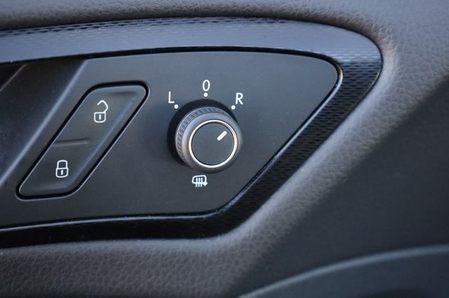 2017 Volkswagen Golf GTI  - 23012665 - 36