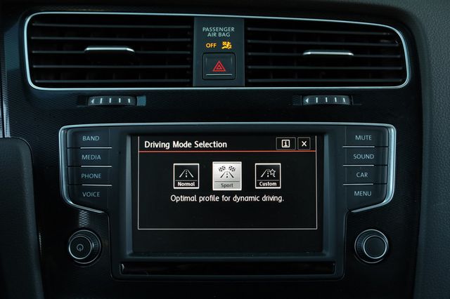 2017 Volkswagen Golf GTI  - 23012665 - 40