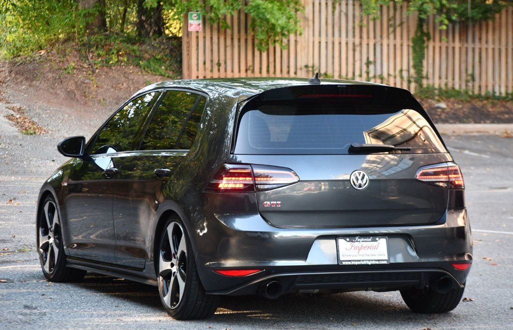 2017 Volkswagen Golf GTI Autobahn photo 4