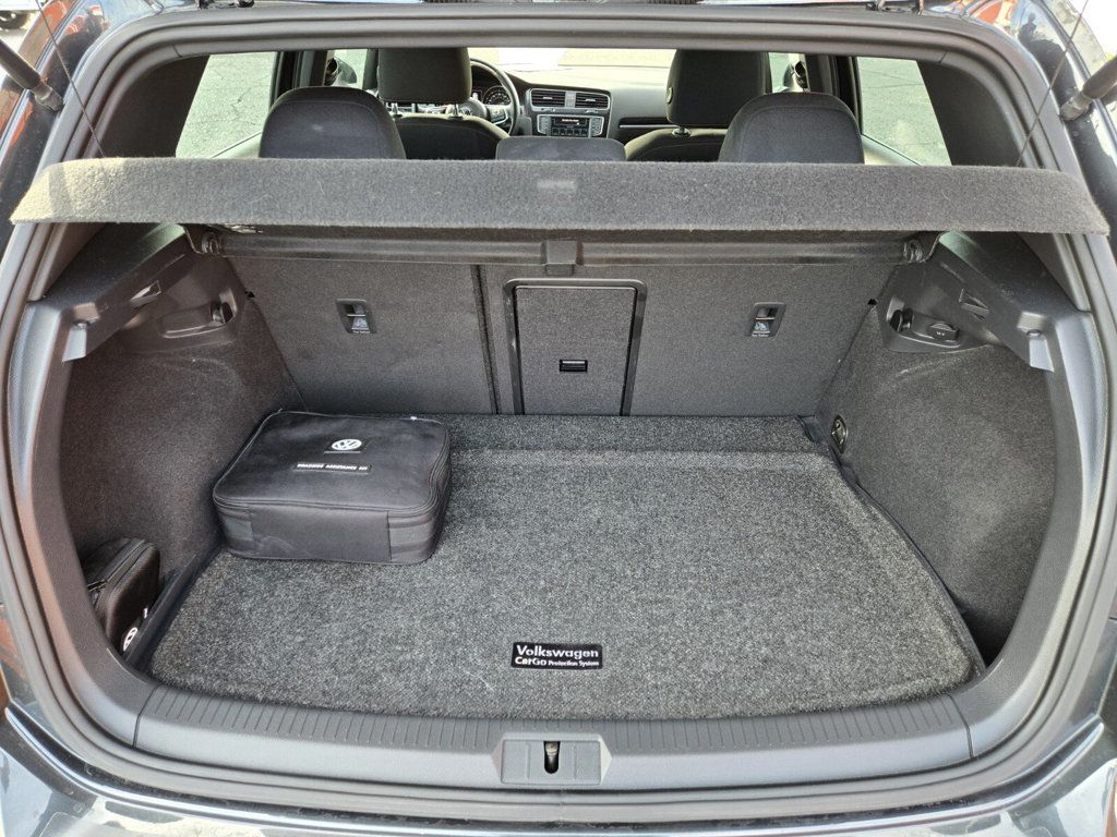 2017 Volkswagen Golf GTI 2.0T 4-Door Autobahn DSG - 22975833 - 9