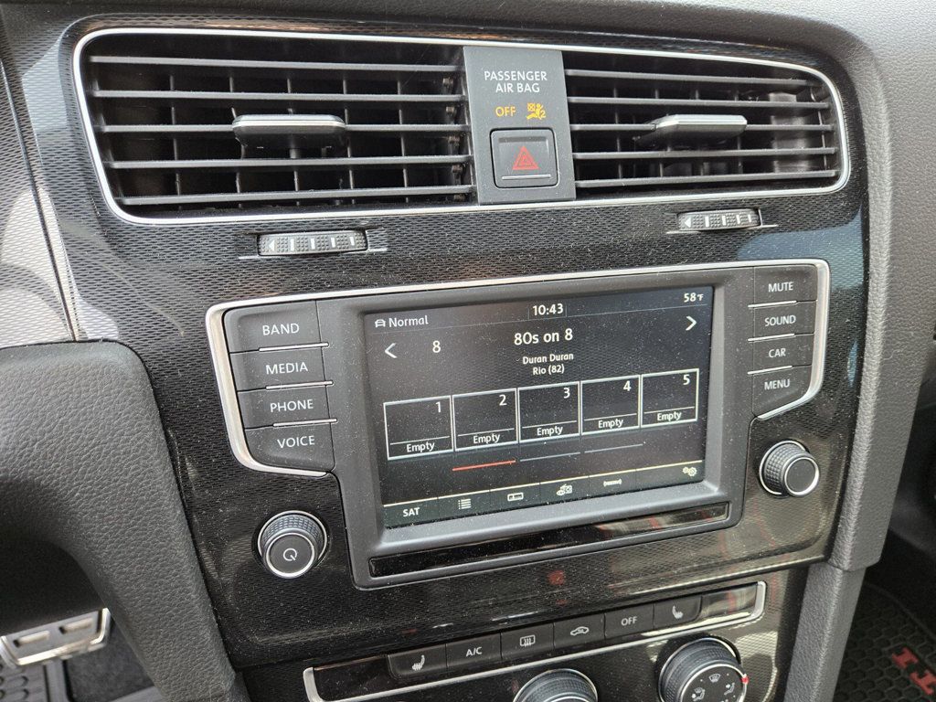 2017 Volkswagen Golf GTI 2.0T 4-Door Autobahn DSG - 22975833 - 16