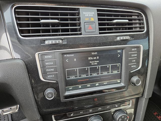 2017 Volkswagen Golf GTI 2.0T 4-Door Autobahn DSG - 22975833 - 16