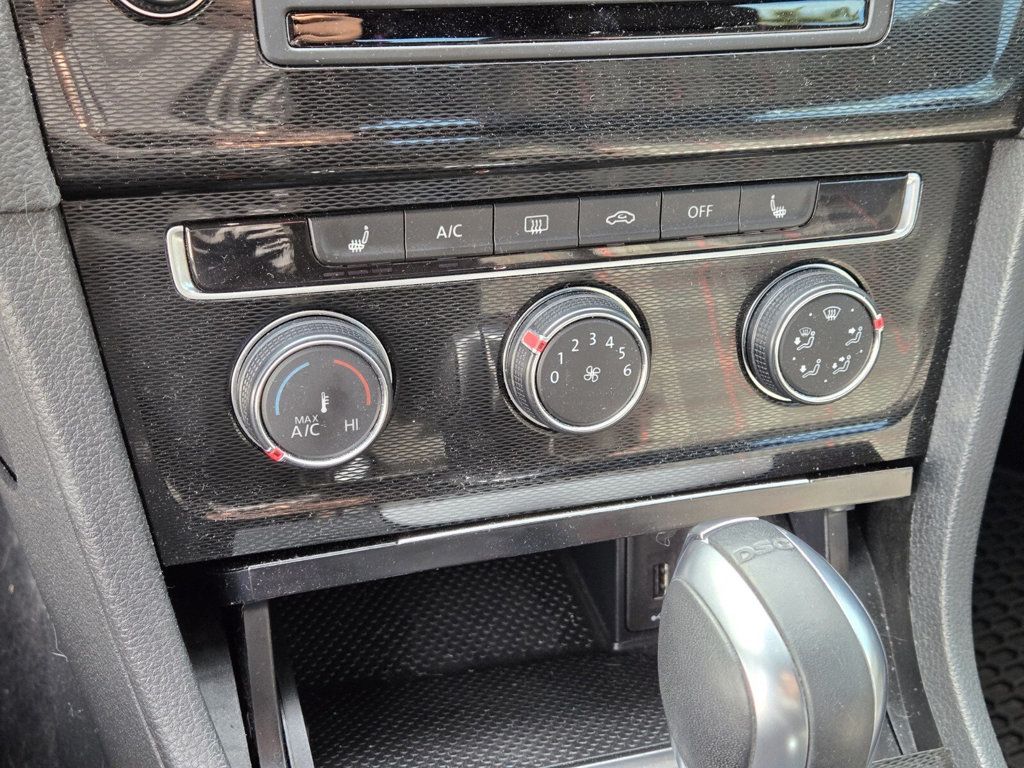 2017 Volkswagen Golf GTI 2.0T 4-Door Autobahn DSG - 22975833 - 18