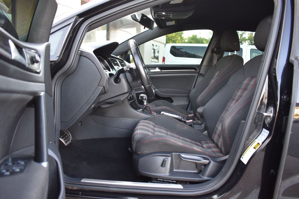 2017 Volkswagen Golf GTI 2.0T 4-Door Autobahn DSG - 23049260 - 13