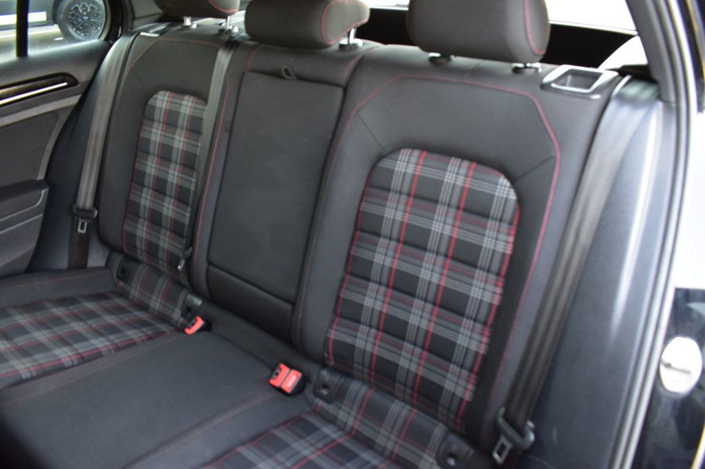 2017 Volkswagen Golf GTI 2.0T 4-Door Autobahn DSG - 23049260 - 20