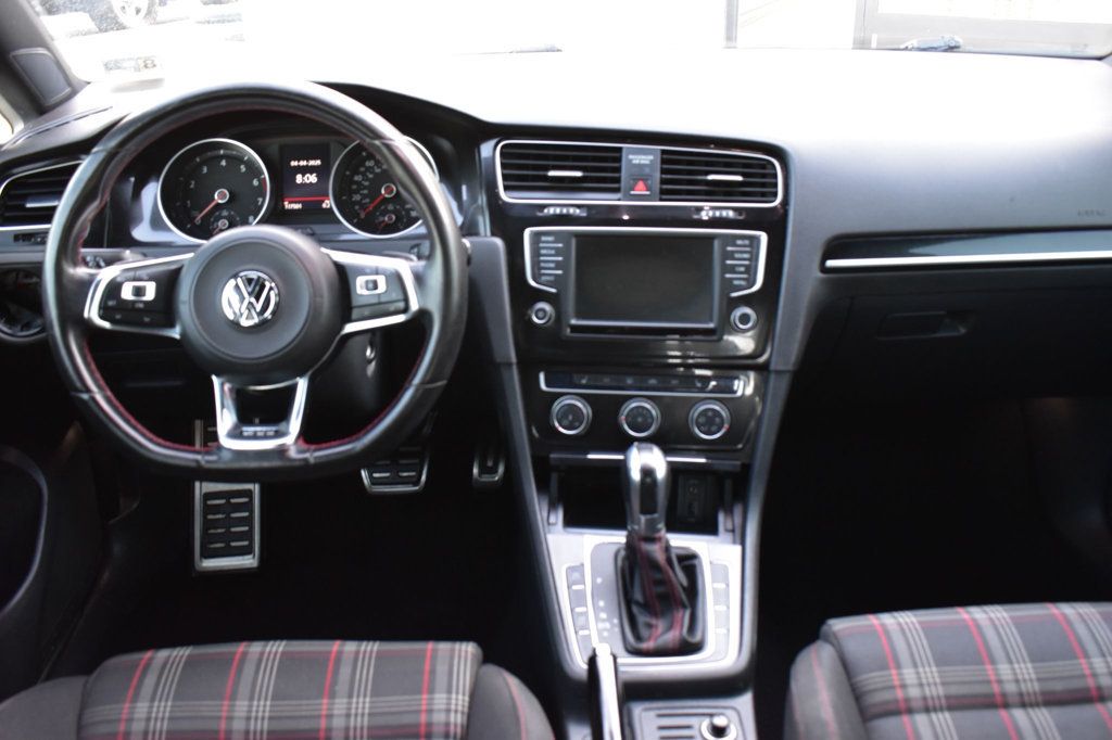 2017 Volkswagen Golf GTI 2.0T 4-Door Autobahn DSG - 23049260 - 25