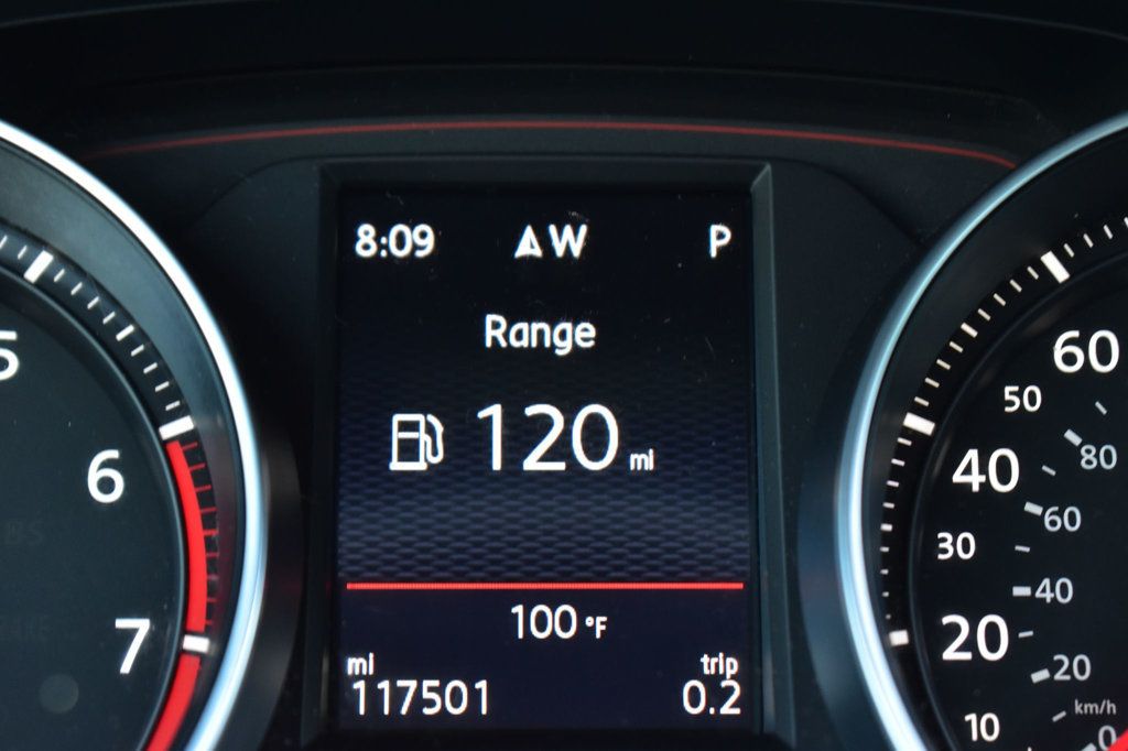 2017 Volkswagen Golf GTI 2.0T 4-Door Autobahn DSG - 23049260 - 29