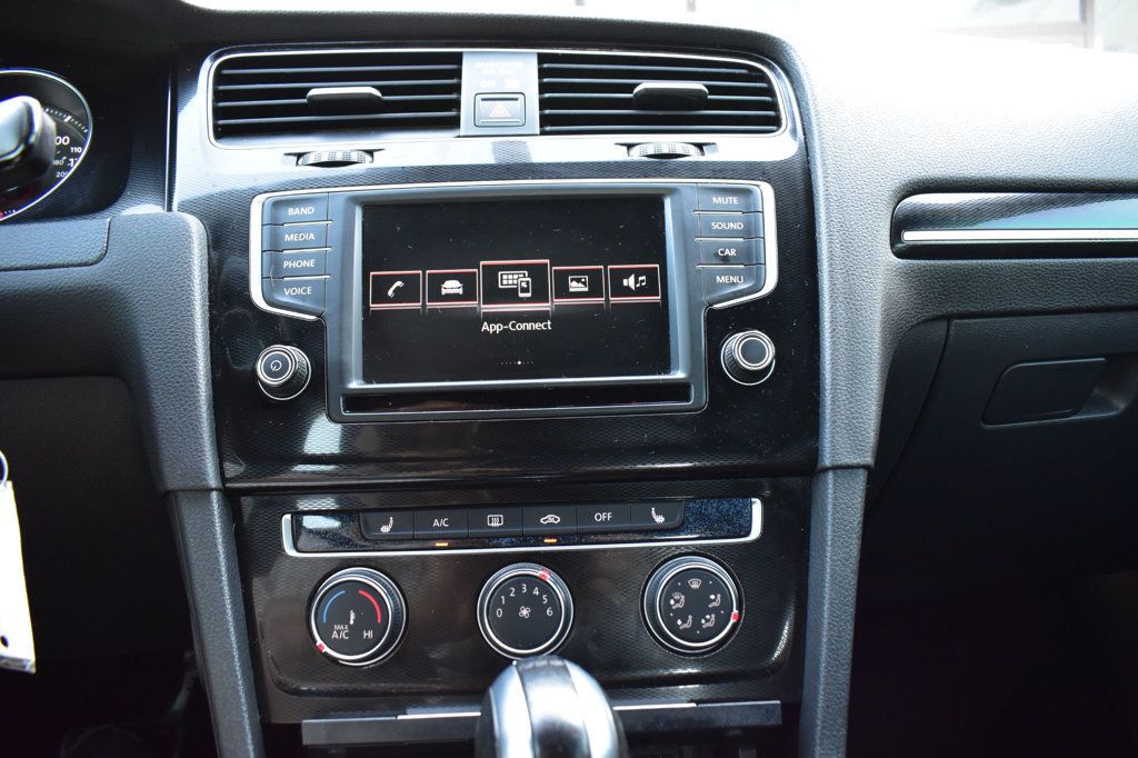 2017 Volkswagen Golf GTI 2.0T 4-Door Autobahn DSG - 23049260 - 30