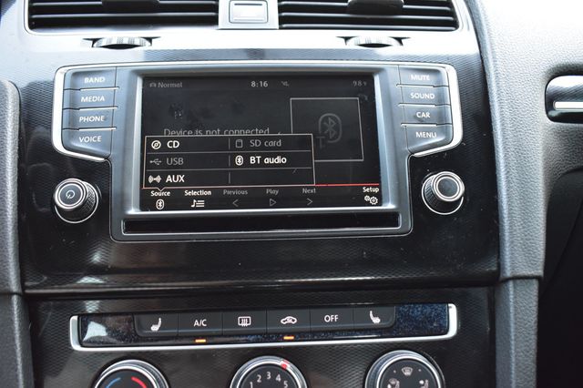 2017 Volkswagen Golf GTI 2.0T 4-Door Autobahn DSG - 23049260 - 36