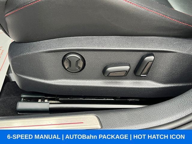 2017 Volkswagen Golf GTI 2.0T 4-Door Autobahn Manual - 23032014 - 10