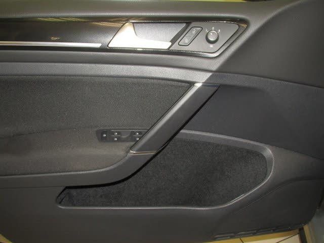 2017 Volkswagen Golf GTI 2.0T 4-Door S Manual - 18344552 - 25