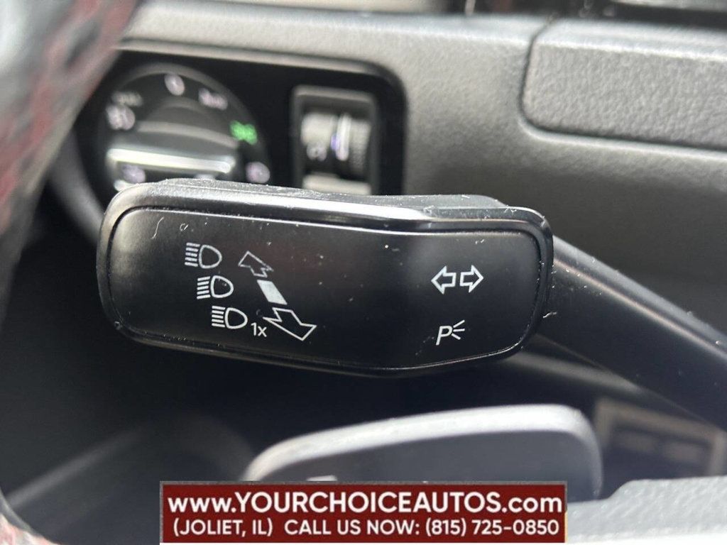 2017 Volkswagen Golf GTI 2.0T 4-Door Sport DSG - 22921984 - 29