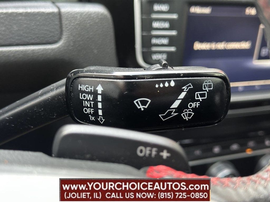 2017 Volkswagen Golf GTI 2.0T 4-Door Sport DSG - 22921984 - 30