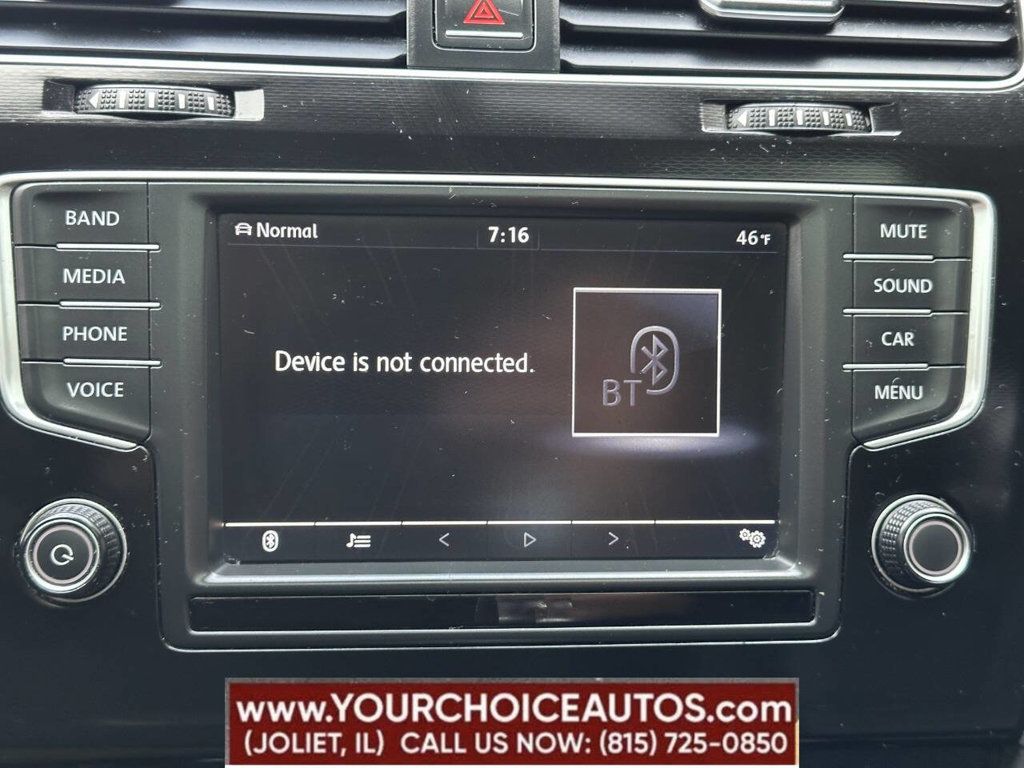 2017 Volkswagen Golf GTI 2.0T 4-Door Sport DSG - 22921984 - 33