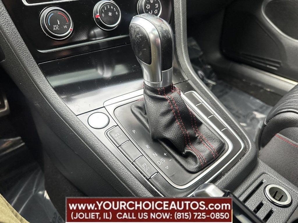 2017 Volkswagen Golf GTI 2.0T 4-Door Sport DSG - 22921984 - 38
