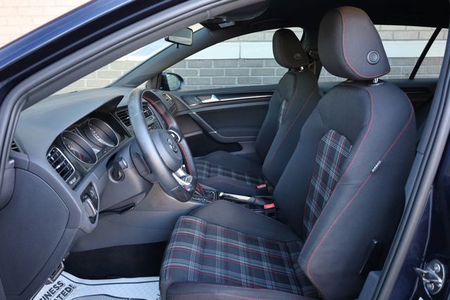2017 Volkswagen Golf GTI 2.0T 4-Door Sport DSG - 23012665 - 15