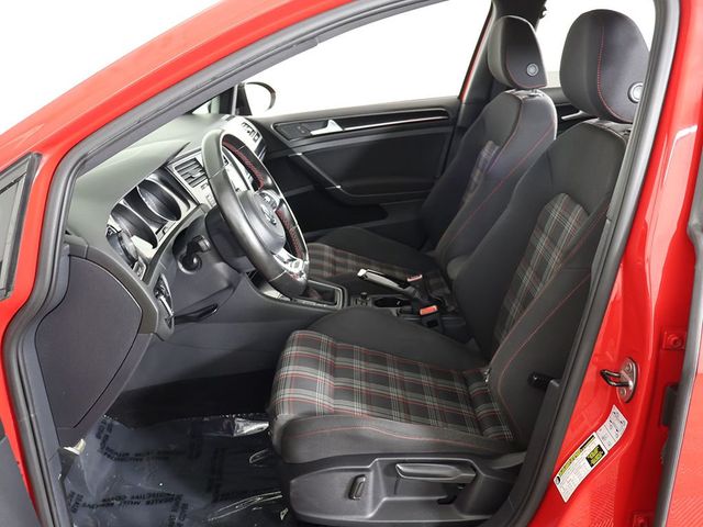 2017 Volkswagen Golf GTI 2.0T 4-Door Sport Manual - 23047065 - 24