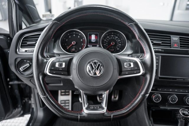 2017 Volkswagen Golf GTI SE - 22433994 - 32