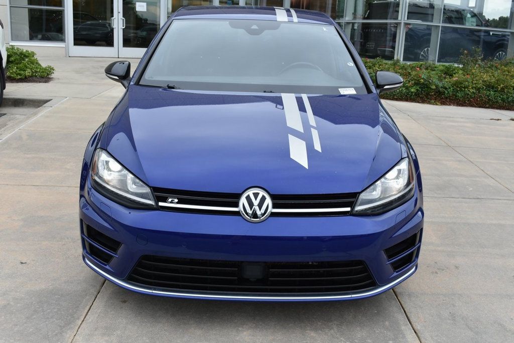 2017 Volkswagen Golf R 4Motion photo 4