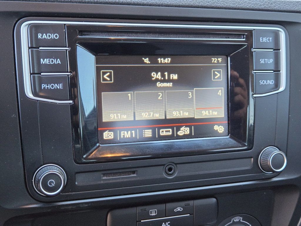 2017 Volkswagen Jetta 1.4T S Automatic - 22936514 - 16