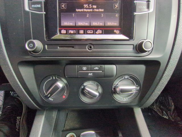 2017 Volkswagen Jetta 1.4T S Automatic - 22946214 - 18