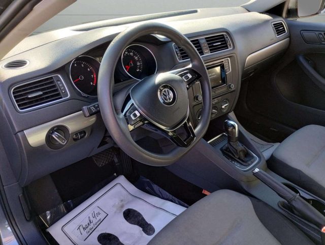 2017 Volkswagen Jetta 1.4T S Automatic - 22934573 - 14