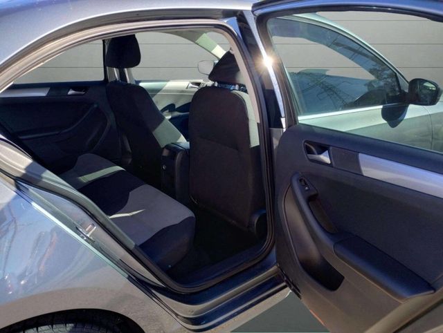 2017 Volkswagen Jetta 1.4T S Automatic - 22934573 - 18