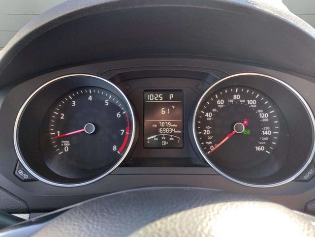 2017 Volkswagen Jetta 1.4T S Automatic - 22934573 - 26