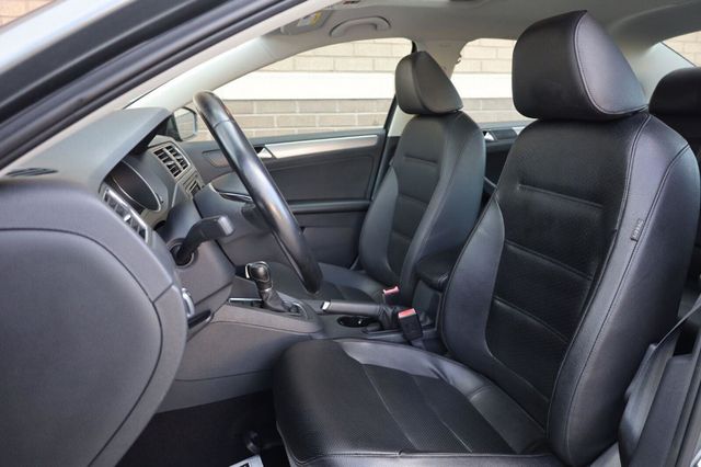 2017 Volkswagen Jetta 1.4T SE - 23078359 - 15