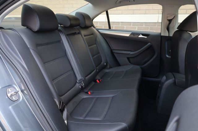 2017 Volkswagen Jetta 1.4T SE - 23078359 - 21