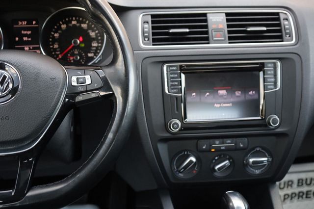 2017 Volkswagen Jetta 1.4T SE - 23078359 - 30