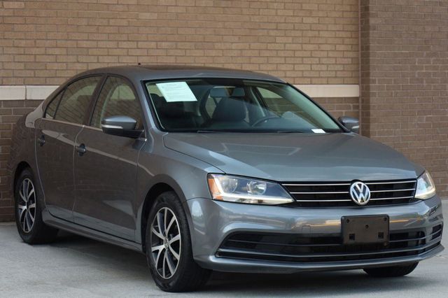 2017 Volkswagen Jetta 1.4T SE - 23078359 - 4