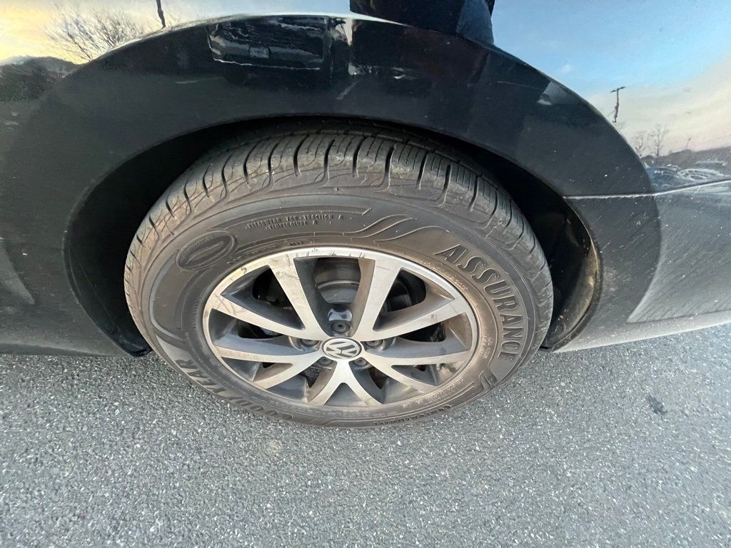 2017 Volkswagen Jetta 1.4T SE Automatic - 22975657 - 15