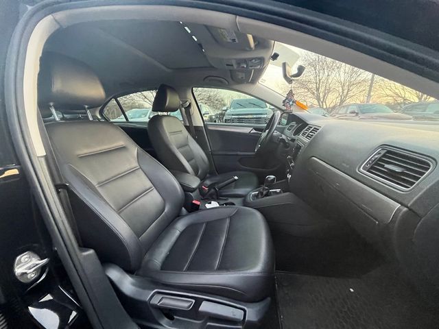 2017 Volkswagen Jetta 1.4T SE Automatic - 22975657 - 26