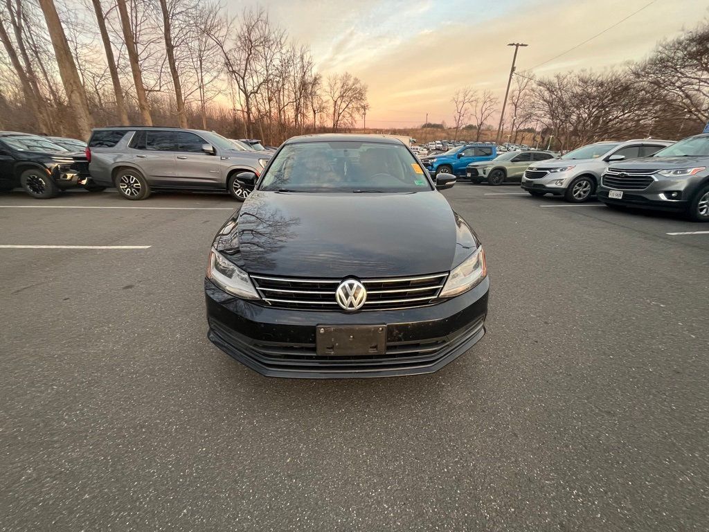 2017 Volkswagen Jetta 1.4T SE Automatic - 22975657 - 28