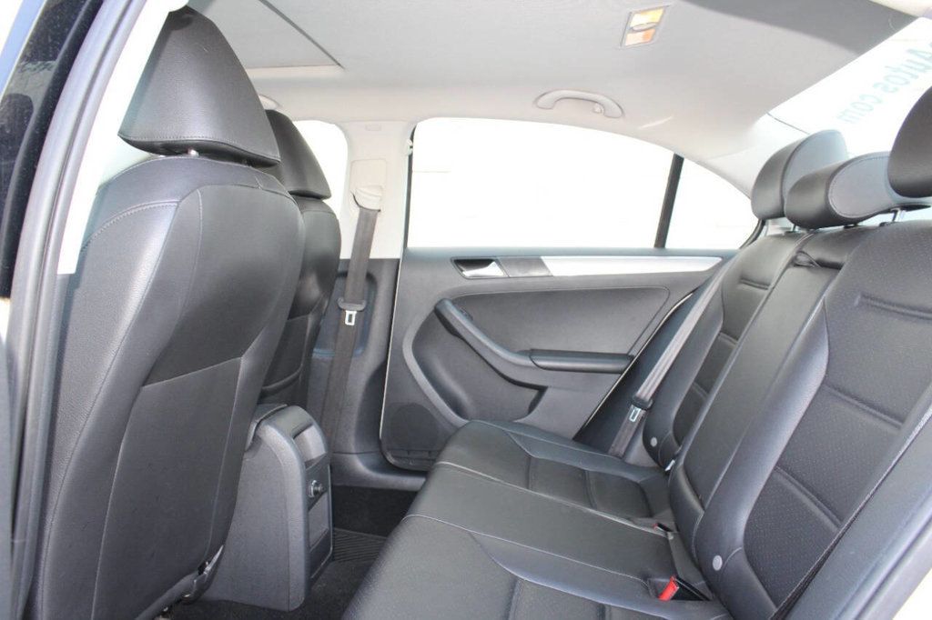 2017 Volkswagen Jetta 1.4T SE Automatic - 22919549 - 12