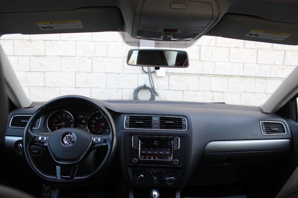 2017 Volkswagen Jetta 1.4T SE Automatic - 22919549 - 18