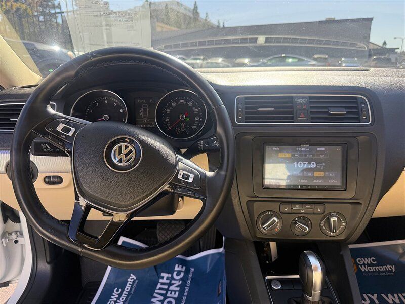 2017 Volkswagen Jetta 1.4T SE Automatic - 22979232 - 10