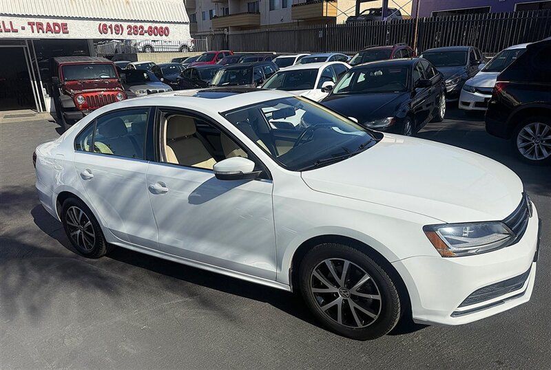 2017 Volkswagen Jetta 1.4T SE Automatic - 22979232 - 17