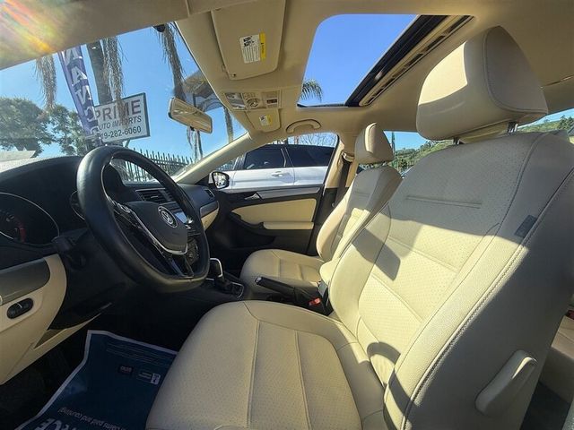 2017 Volkswagen Jetta 1.4T SE Automatic - 22979232 - 4