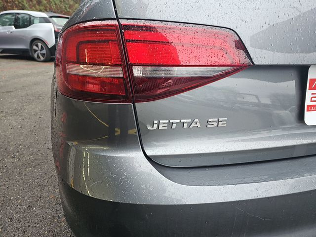 2017 Volkswagen Jetta 1.4T SE Manual - 22967347 - 24