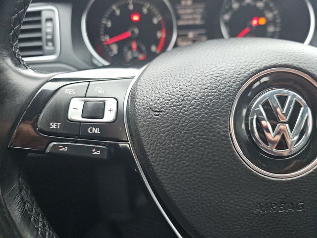 2017 Volkswagen Jetta 1.4T SE Manual - 22967347 - 29