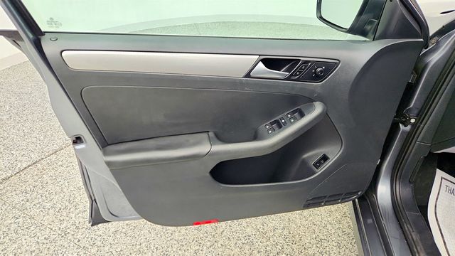 2017 Volkswagen Jetta 1.4T SE Manual - 23000119 - 10