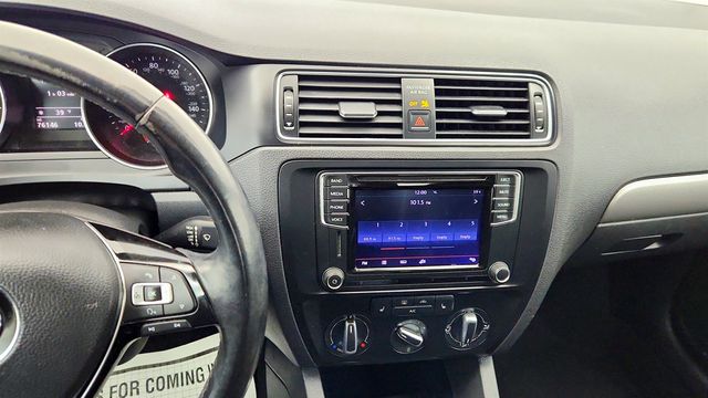 2017 Volkswagen Jetta 1.4T SE Manual - 23000119 - 17