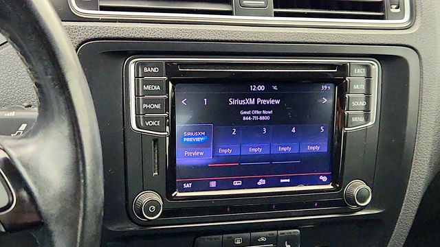 2017 Volkswagen Jetta 1.4T SE Manual - 23000119 - 18