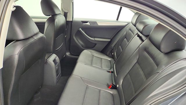 2017 Volkswagen Jetta 1.4T SE Manual - 23000119 - 20